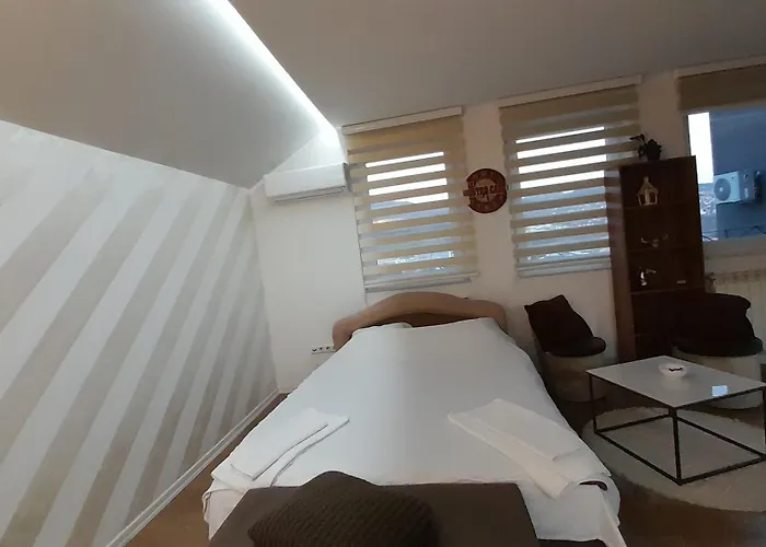 Hana Apartman 08